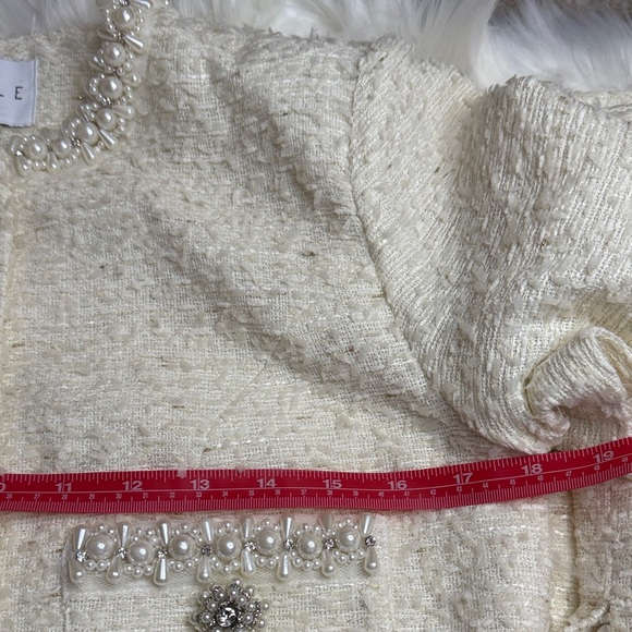 MABLE Cream Textured Skirt Set - Picture 14 of 15